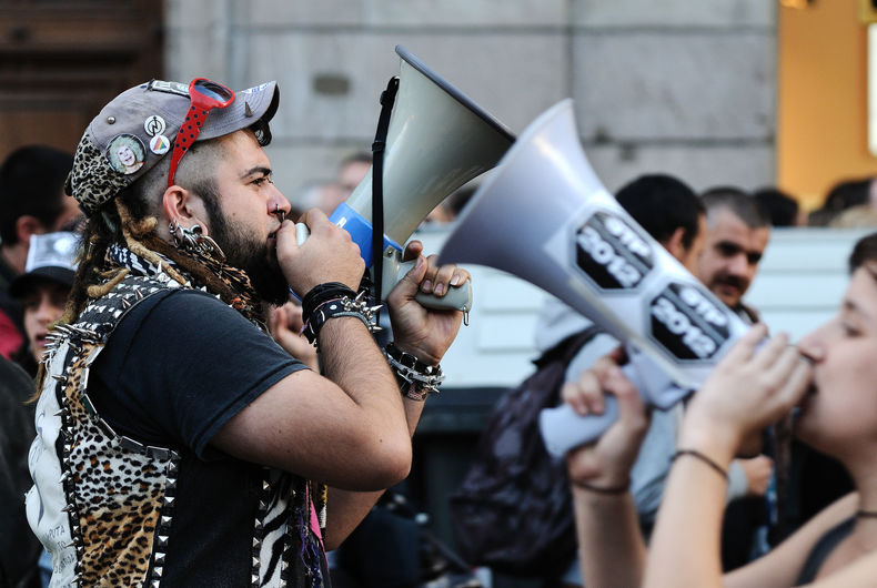 ACTUALIDAD: Activistas trans españolas lanzan huelga de hambre a nivel nacional hasta que el gobierno reconozca sus derechos