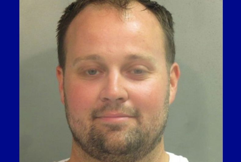 ACTUALIDAD: Josh Duggar acusado de recibir y poseer pornografía infantil – PeliculasyCortosGay.com - Noticias - PeliculasyCortosGay.com